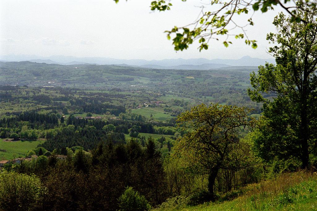 25_Terrasse Chateau de Vollore Les Puys.jpg